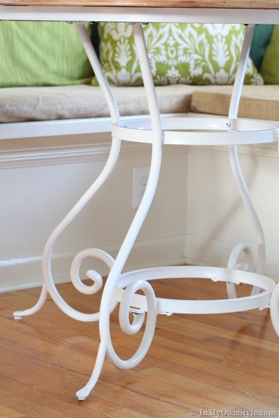 How to Paint Metal Furniture & Fixtures