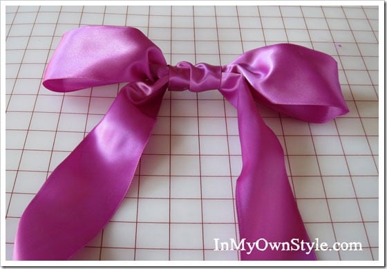 How to make a ribbon bow